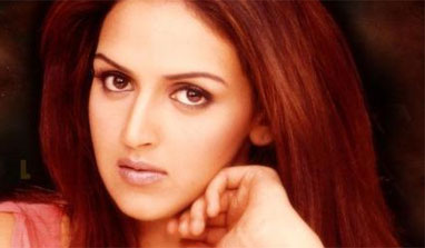 Esha Deol planning to get engaged?